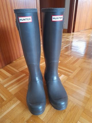 Botas Hunter de segunda mano en Pamplona en WALLAPOP