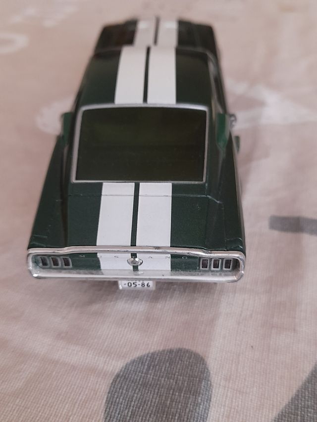 Coche Scalextric Ford Mustang