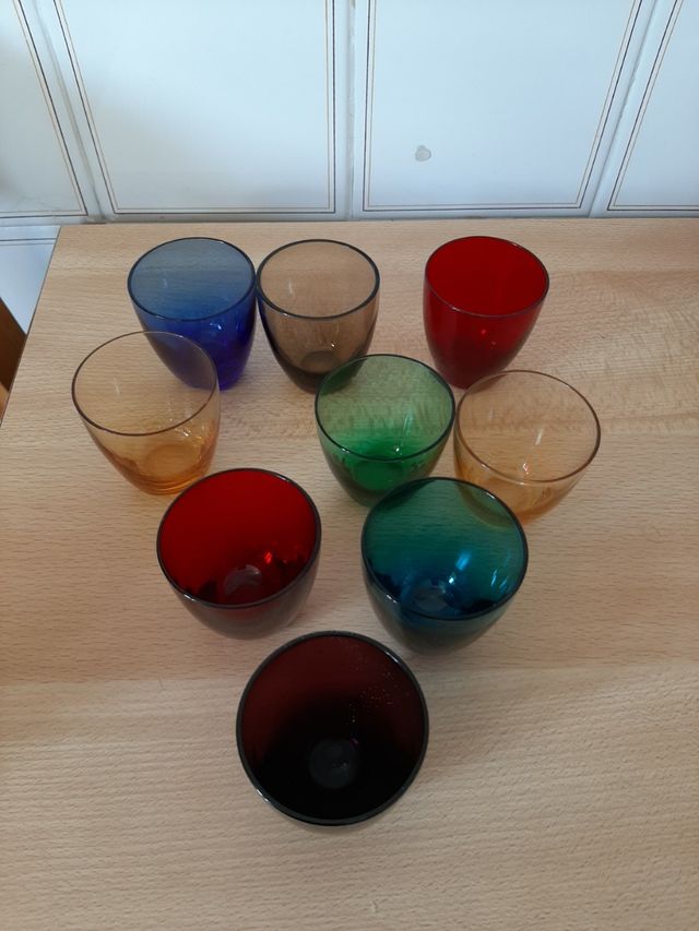 Vasos vidrio de colores