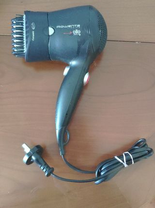 Secador Pelo Lissima Rowenta Elite de segunda mano por 15 EUR en Pamplona  en WALLAPOP