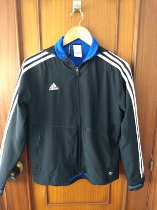 Chaqueta\\/Sudadera con cremallera Adidas mujer de segunda mano por 9 EUR en  Santiago de Compostela en WALLAPOP