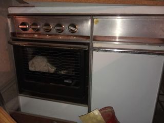 Cocina y horno antiguos Zanussi de segunda mano por 30 EUR en Barbastro en  WALLAPOP