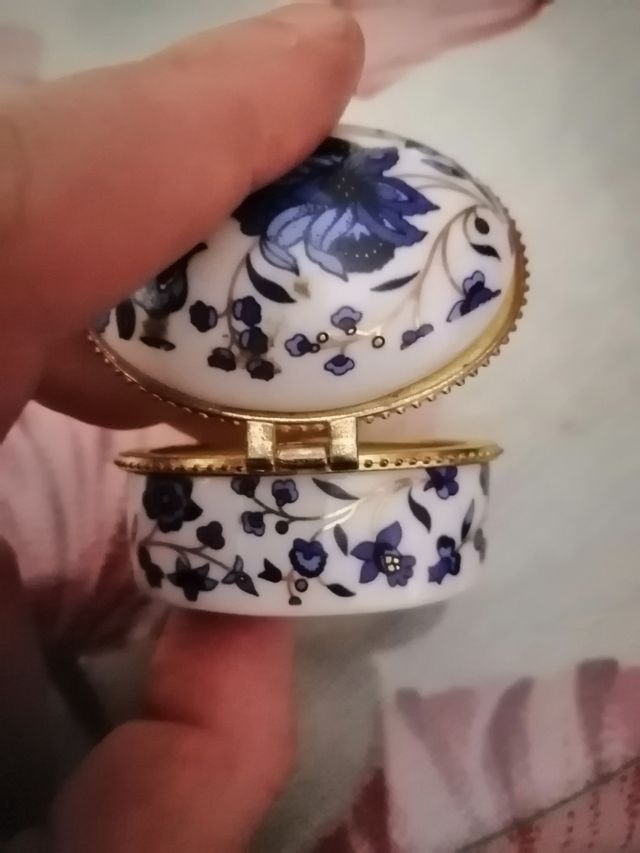 Cajita joyero o pastillero