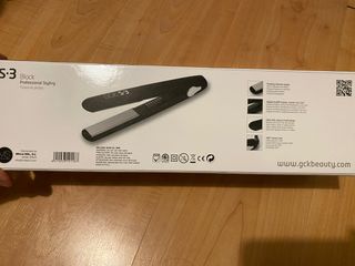 Plancha pelo GCK S3 Black con Placas de Titanio . de segunda mano por 50  EUR en Granada en WALLAPOP