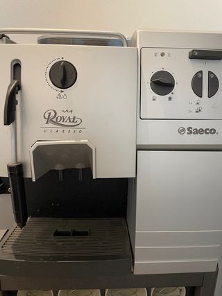 Cafetera saeco de segunda mano por 250 EUR en Manises en WALLAPOP