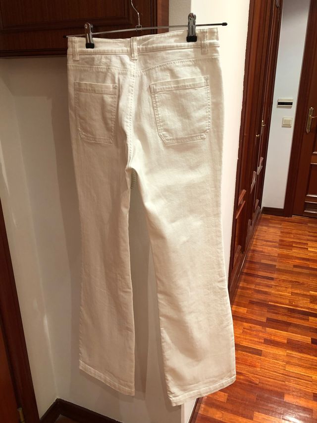 Pantalón blanco.Nuevo Massimo Dutti talla 38