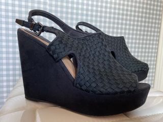 Bershka Sandalias Plataforma Negras de segunda mano por 10 EUR en Jaén en  WALLAPOP