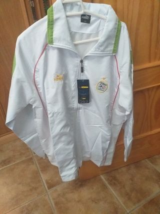 Chandal de fútbol puma argelia talla xl de segunda mano por 35 EUR en  Arroyomolinos en WALLAPOP