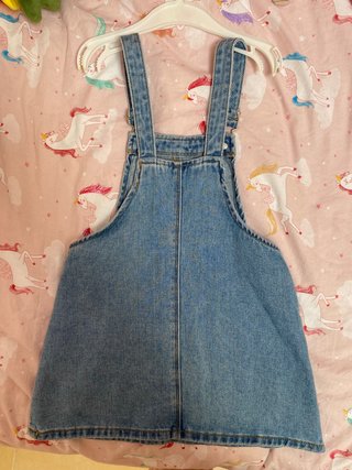 Pichi vaquero Zara de segunda mano por 10 EUR en Fuenlabrada en WALLAPOP