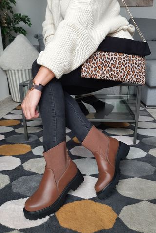 Botines suela plana de segunda mano por 18 EUR en Écija en WALLAPOP