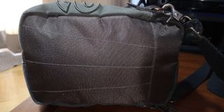 Bolso Bandolera hombre Desigual de segunda mano por 28 EUR en Palencia en  WALLAPOP