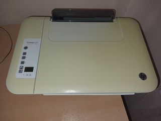 Impresora hp deskjet 2540 de segunda mano por 15 EUR en Sant Celoni en  WALLAPOP