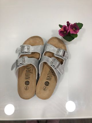Sandalias \\/ chanclas 39 de segunda mano por 6 EUR en Zaragoza en WALLAPOP