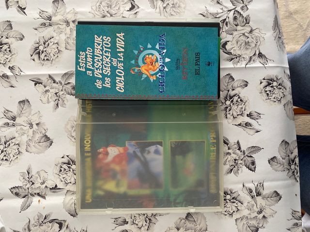 EL REY LEON VHS con sus flayes originales.oferton