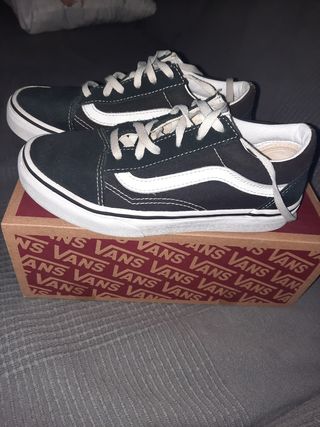Vans zapatillas old skool talla 33 de segunda mano por 12 EUR en Málaga en  WALLAPOP