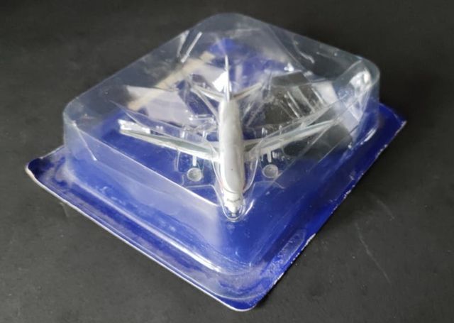 Avión BOEING 777-200 colección ALTAYA