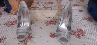 Tacones especial para bodas\\/bautizo de segunda mano por 6,5 EUR en Logroño  en WALLAPOP