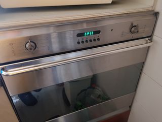 Horno smeg de segunda mano por 60 EUR en Sant Cugat del Vallès en WALLAPOP