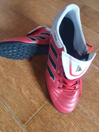 Botas Adidas Copa Multitaco talla 42 de segunda mano por 20 EUR en La  Fontanilla en WALLAPOP