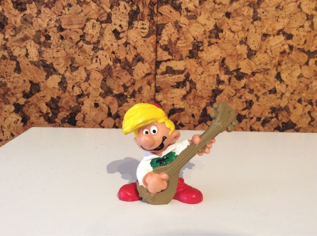 Boneco smurf Guillermo