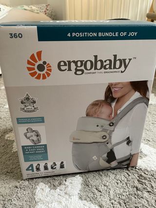 Mochila Ergobaby 360 gris, desde recién nacido. de segunda mano por 40 EUR  en Paracuellos de Jarama en WALLAPOP