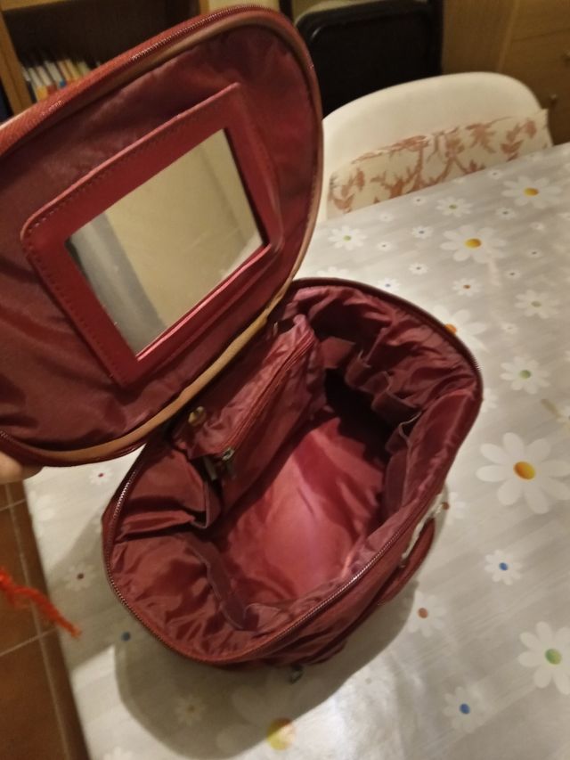 Neceser nuevo a estrenar