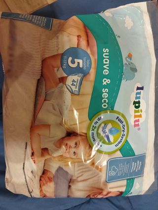 Pañales Lupilu Talla 5 de segunda mano por 4 EUR en Jaén en WALLAPOP
