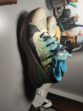 Nike pegasus trail 44 de segunda mano por 45 EUR en Zaragoza en WALLAPOP