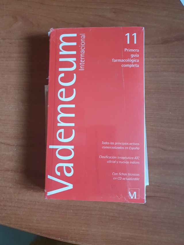 vademécum internacional con CD