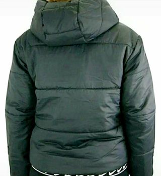 Chaqueta Nike thermore plumífero mujer original de segunda mano por 72 EUR  en Xativa en WALLAPOP