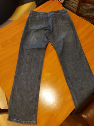 Pantalon Premamá Prenatal talla 42-44 de segunda mano por 2,5 EUR en  Vitoria-Gasteiz en WALLAPOP