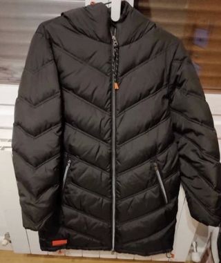 Plumifero bimba y lola color negro de segunda mano por 175 EUR en Madrid en  WALLAPOP