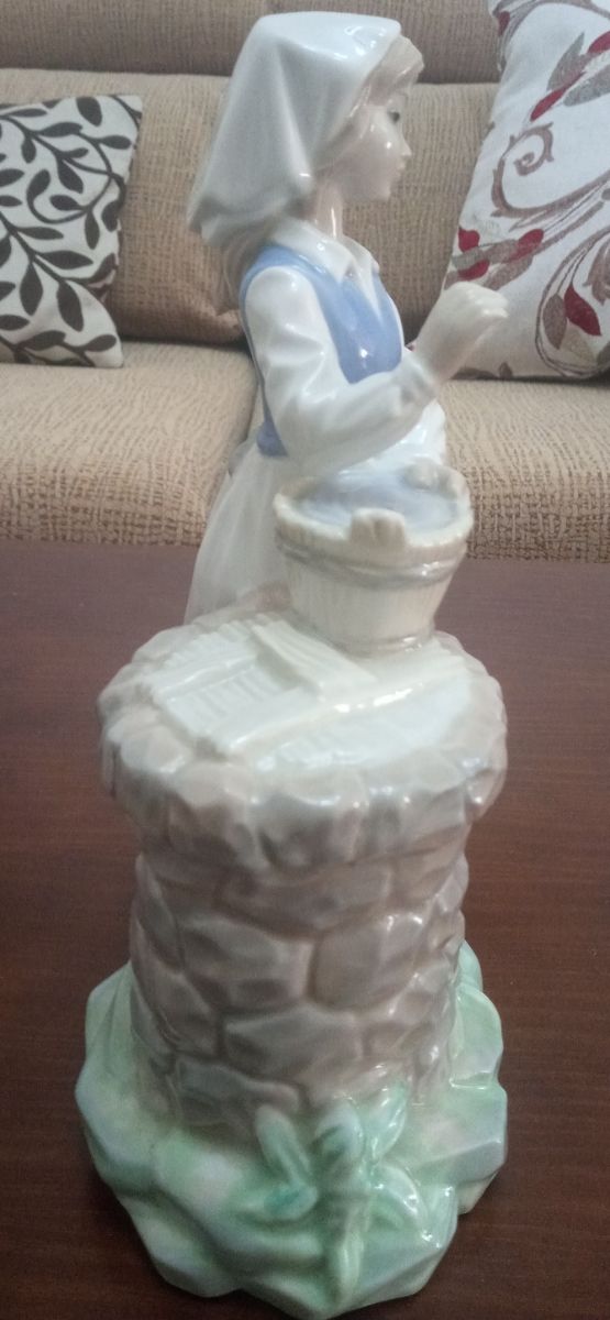 Figuras porcelana Tengra. 