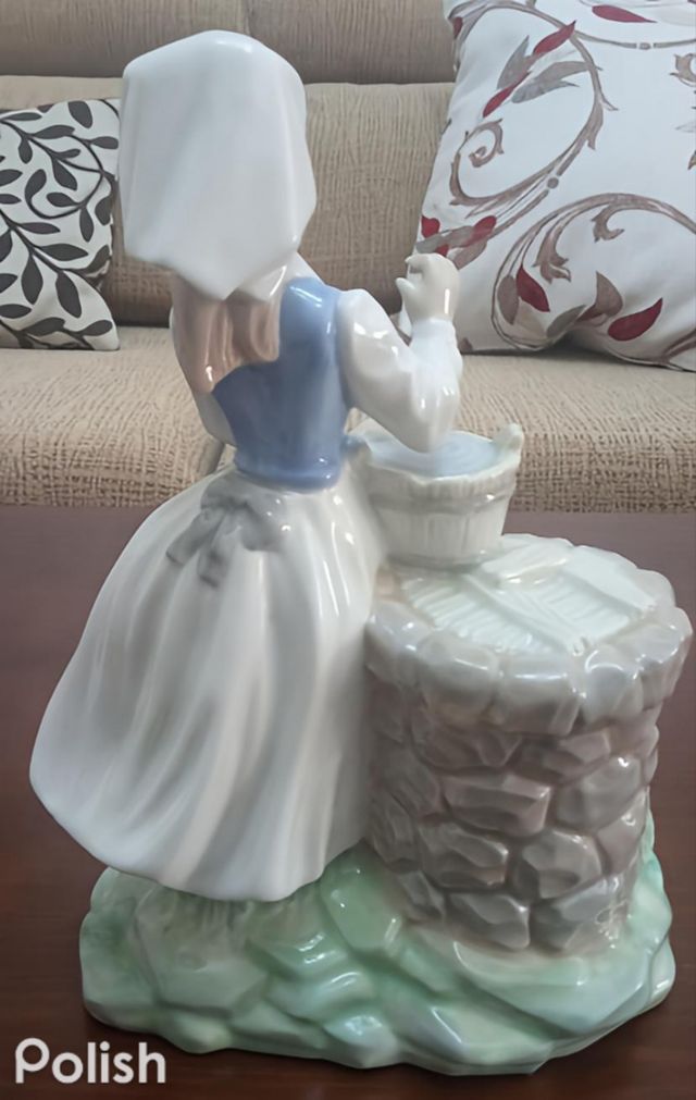 Figuras porcelana Tengra. 