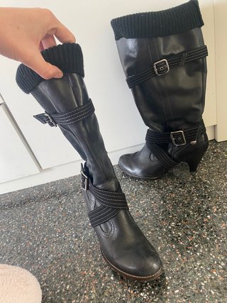 Botas altas pepe jeans de segunda mano por 14 EUR en Badalona en WALLAPOP