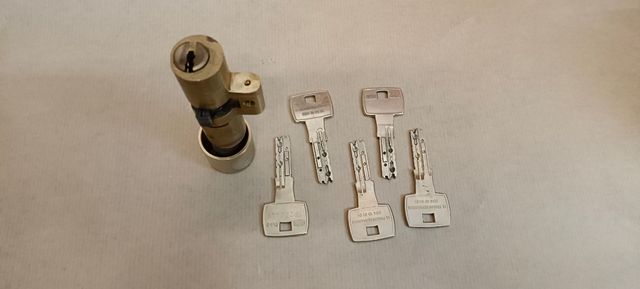 Bombillo puerta seguridad antibumping