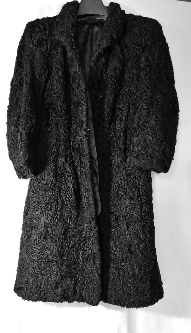 Abrigo Astracán. Muy rebajado.