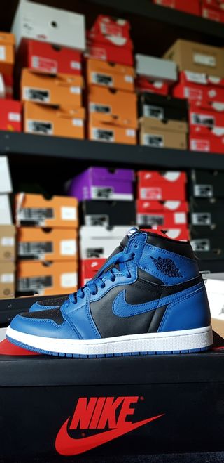 Jordan 1 talla 40 41 y 42,5 de segunda mano por 175 EUR en Madrid en  WALLAPOP