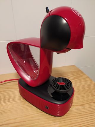 Cafetera Dolce Gusto Infinissima Cosmic Kryps de segunda mano por 50 EUR en  Santiago y Zaraiche en WALLAPOP