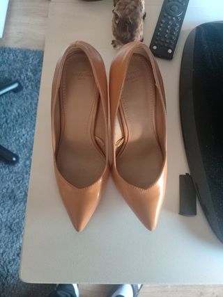 Zapatos mujer zara de segunda mano por 17 EUR en Ourense en WALLAPOP