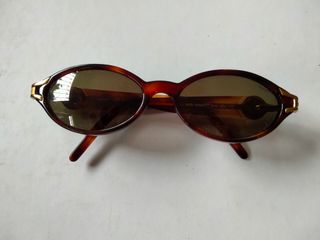 Gafas de sol Vogart vintage mujer de segunda mano por 20 EUR en Málaga en  WALLAPOP