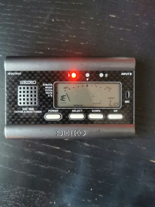 Seiko tuner - Afinador guitarra de segunda mano por 10 EUR en Madrid en  WALLAPOP