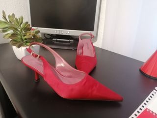 Zapato raso granate fiesta de segunda mano por 20 EUR en Madrid en WALLAPOP