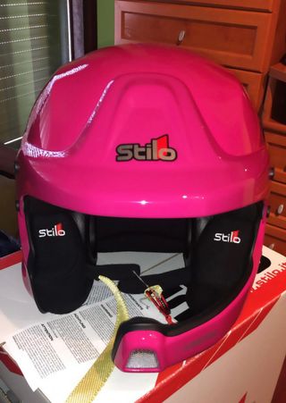 Casco stilo rosa de segunda mano en Las Casillas en WALLAPOP