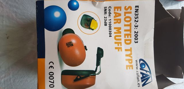 AURICULARES ANTIRUIDO PARA CASCO OBRA
