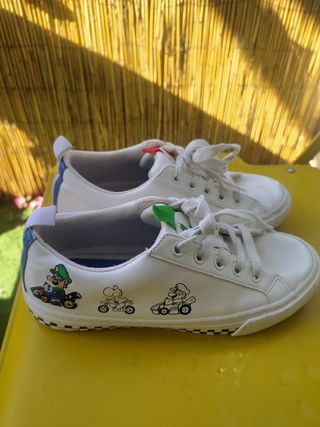 Zapatillas zara mario kart 33 de segunda mano por 10 EUR en L\\'Ametlla del  Vallès en WALLAPOP