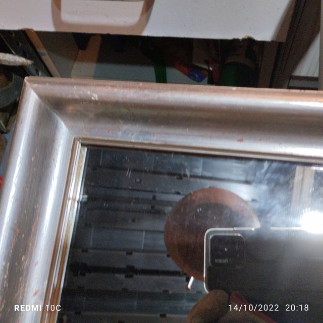 Espejo con marcó blanco Plata