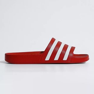 Chanclas de rayas tipo Adidas de segunda mano por 20 EUR en Arroyomolinos  en WALLAPOP