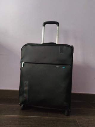 Maleta cabina tolley RONCATO de segunda mano por 74 EUR en Barcelona en  WALLAPOP