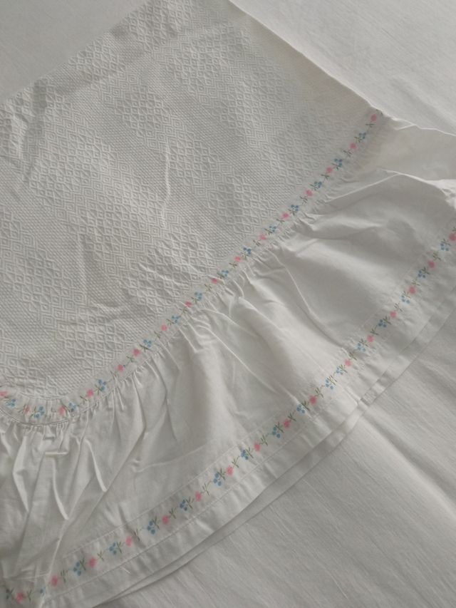 COLCHA PIQUÉ (cama 90)